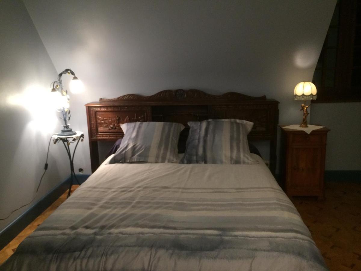 Pleugueneuc La Forge De La Coudraie Bed & Breakfast エクステリア 写真