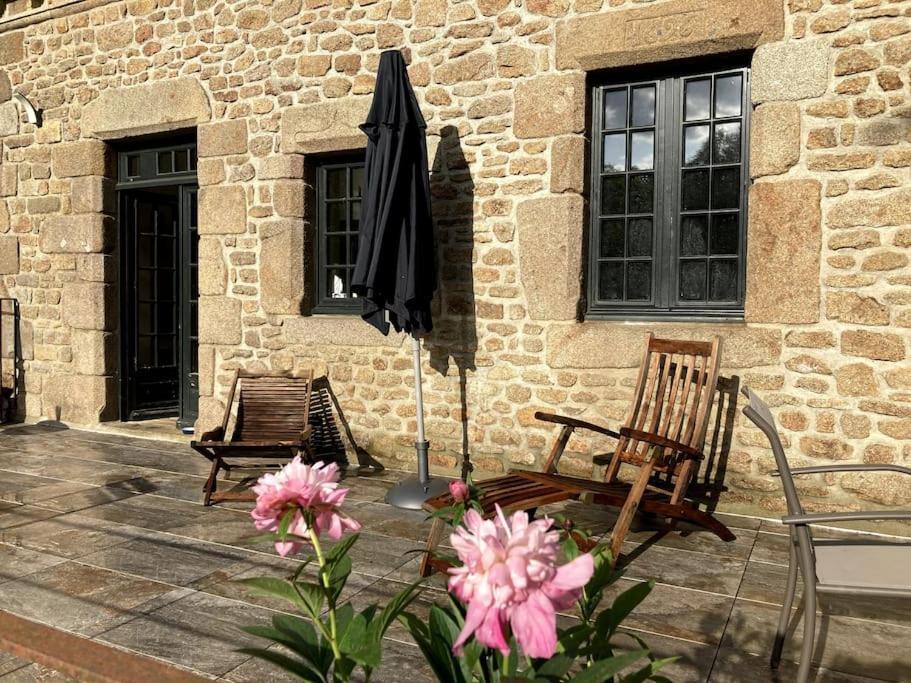 Pleugueneuc La Forge De La Coudraie Bed & Breakfast エクステリア 写真