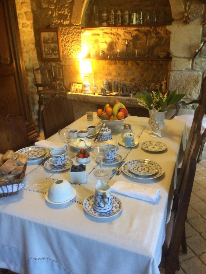 Pleugueneuc La Forge De La Coudraie Bed & Breakfast エクステリア 写真